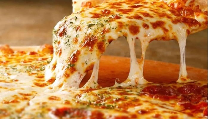 Pizza de Micro-ondas: Uma Delícia Pronta em Menos de 20 Minutos