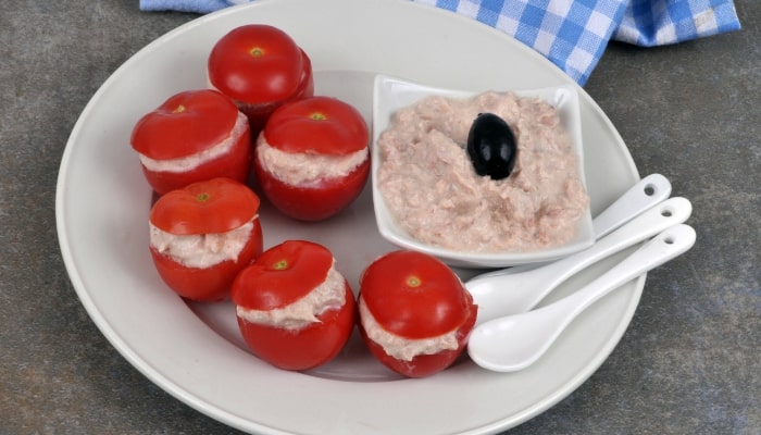 Receita de Tomates Recheados com Atum, Veja Mais